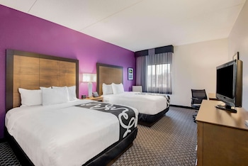 Room, 2 Queen Beds, Non Smoking