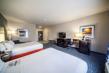 Standard Room, 2 Double Beds, Accessible (Accessible Tub)