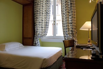 Classic Single Room