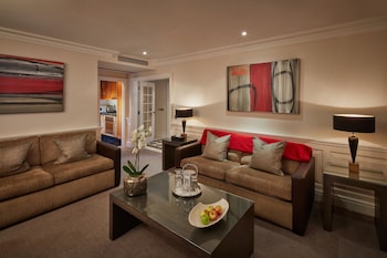 The Apartment Suite