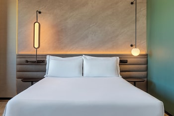 Superior Room, 1 Queen Bed
