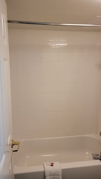 Standard 2 Queen Beds