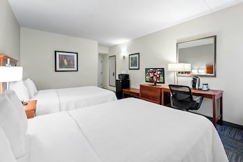 Deluxe Room, 2 Queen Beds, Non Smoking