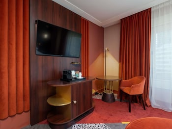 Deluxe Room, 2 Twin Beds