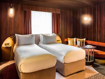 Deluxe Room, 2 Twin Beds