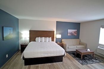 Suite, 1 King Bed, Non Smoking