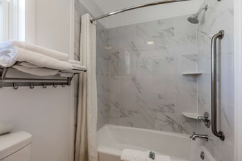Standard Room, 2 Double Beds, Non Smoking, Refrigerator & Microwave