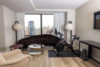 Suite (Thompson)
