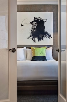 Executive Suite, 1 Bedroom (1 King Bed)