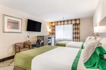 Deluxe Room, 2 Queen Beds