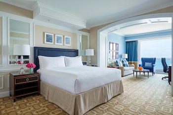 Premier Room (Harbor)