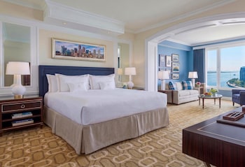 Premier Room (Harbor)