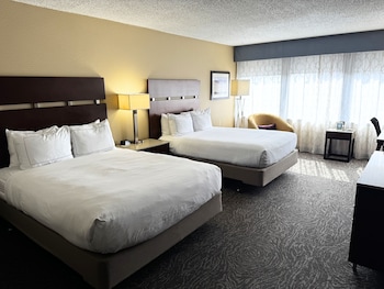 Room, 2 Queen Beds