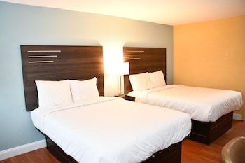 Room, 2 Queen Beds, Non Smoking