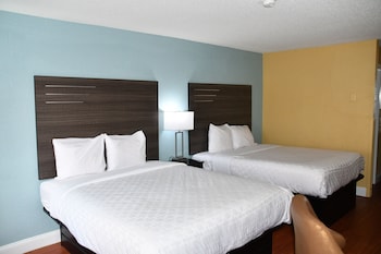 Room, 2 Queen Beds, Non Smoking