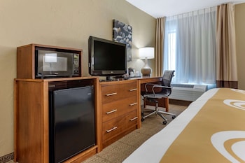Room, 2 Queen Beds, Accessible, Non Smoking