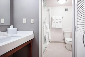 Room, 2 Queen Beds (Hearing Accessible)