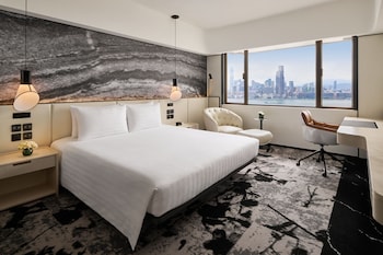 Premium Room, 1 King Bed