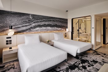 Premium Room, 2 Twin Beds, City View
