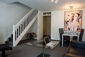 City Apartment 2
