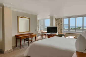 King Suite with Sea View