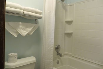 Standard Room, 2 Queen Beds