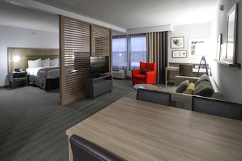 One King Suite