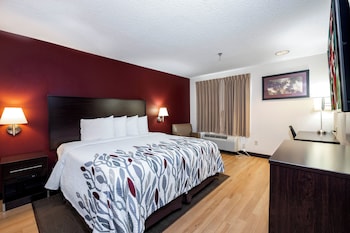 Deluxe Room, 1 King Bed (Smoke Free)