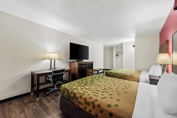 Deluxe Room, 2 Queen Beds, Non Smoking