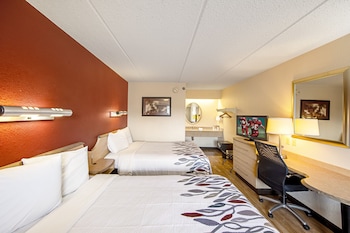 Standard Room, 2 Double Beds (Smoke Free)
