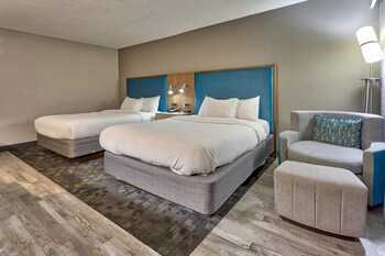 Standard Room, 2 Queen Beds, Non Smoking
