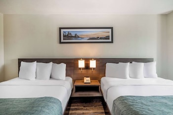 Room, 2 Queen Beds, Non Smoking