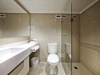 Superior Room, 1 King Bed