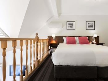 Deluxe Loft, 1 King Bed