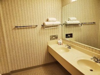Suite, 1 King Bed, Jetted Tub
