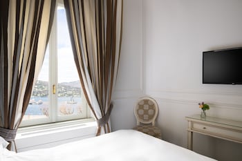 Deluxe Room, 1 Double Bed, Lake View