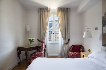 Deluxe Room, 1 Double Bed, Lake View