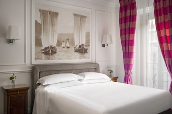Superior Room, Multiple Beds, Courtyard View