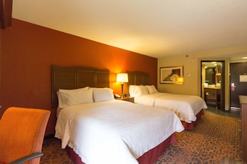 Room, 2 Queen Beds, Accessible, Non Smoking (Hearing)