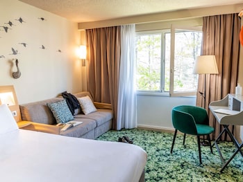 Executive Room, 1 Double Bed with Sofa bed