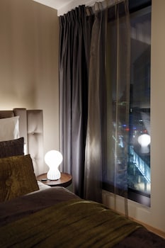Standard Double Room, City View