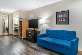 Standard Room, 2 Queen Beds, Non Smoking, Refrigerator (with Sofabed)