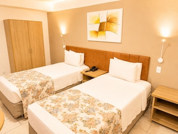 Twin Room, 2 Twin Beds