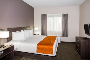 Room, 1 King Bed, Accessible, Non Smoking (Exterior Corridor)