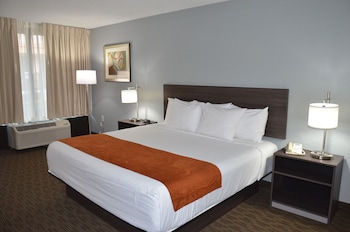 Room, 1 Queen Bed, Accessible, Non Smoking (Exterior Corridor)