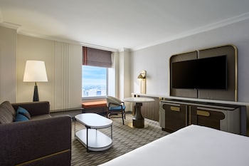Room, 2 Queen Beds (Hearing Accessible)