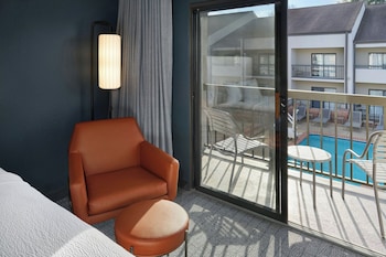 Standard Room, 1 King Bed with Sofa bed