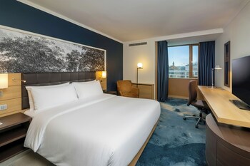 Family Connecting Room Rhine Wing