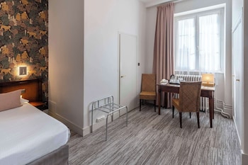 Family Room, Multiple Beds, Non Smoking