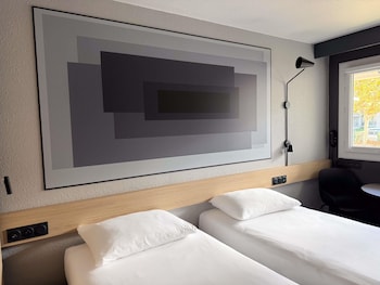 Standard Room, 2 Twin Beds